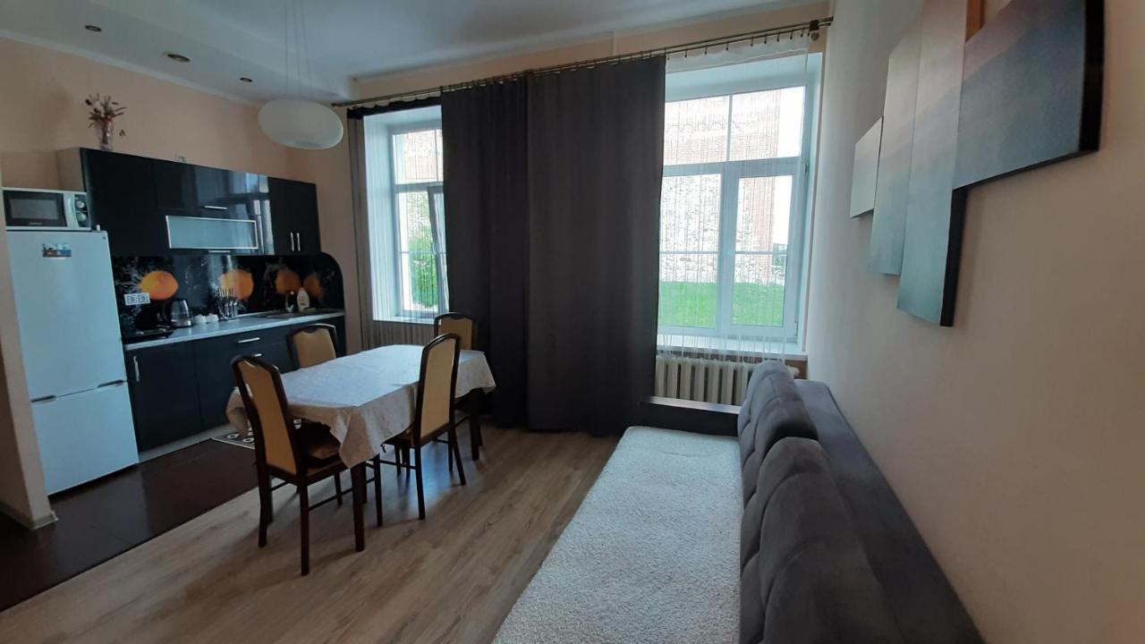Appartement La Zamka à Lida Extérieur photo